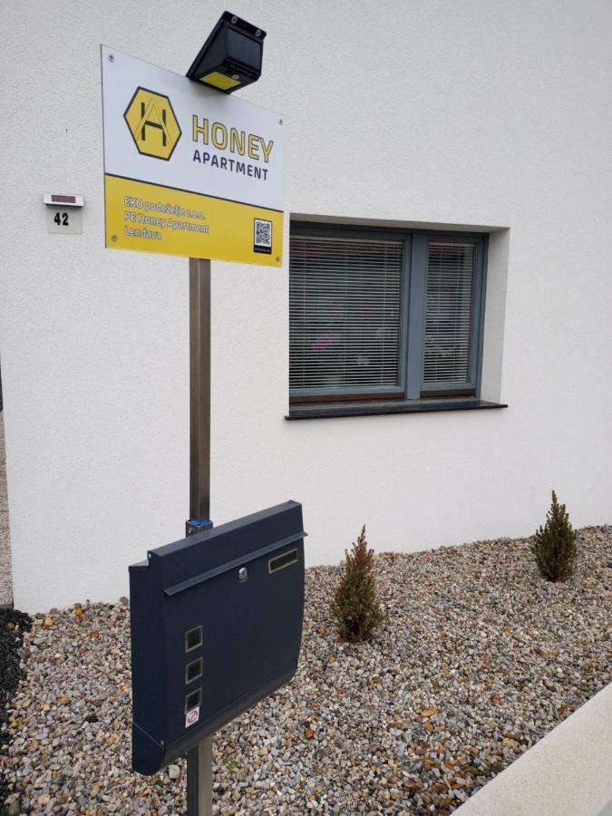 Honey Apartment Lendava Exterior foto