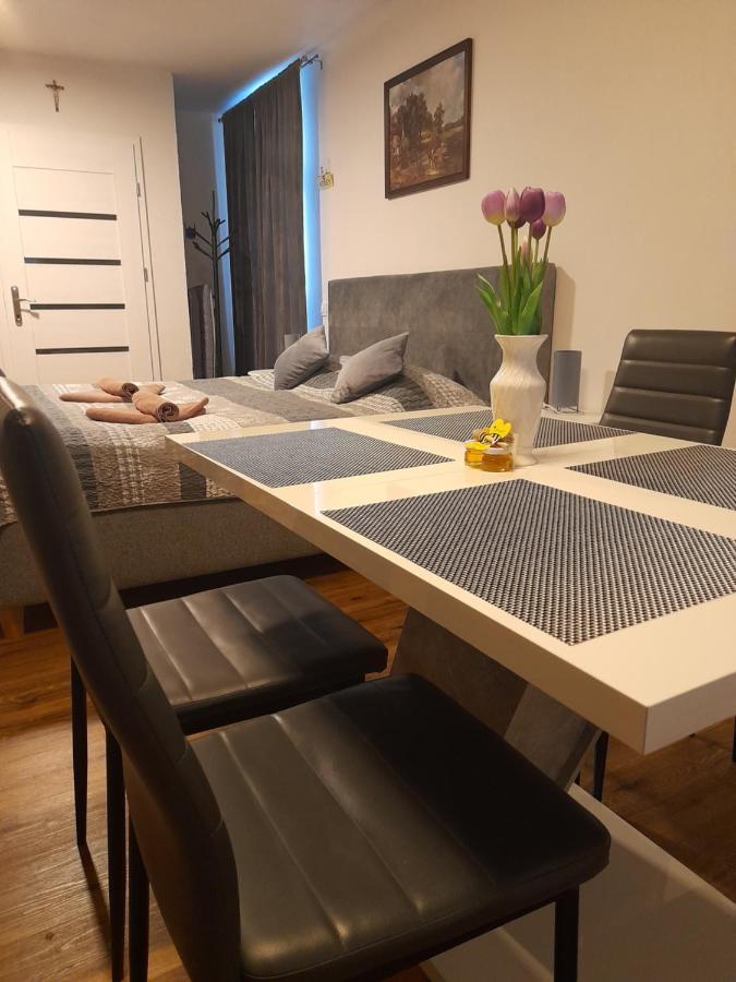 Honey Apartment Lendava Exterior foto